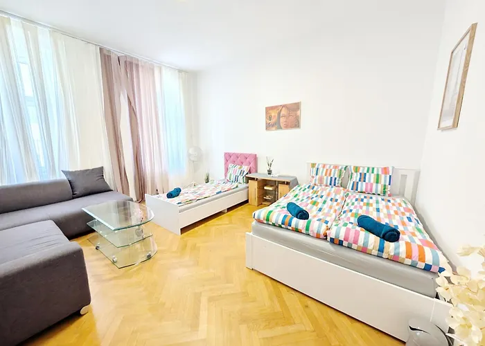Cozy Next To Lugner Homestay szállás Bécs