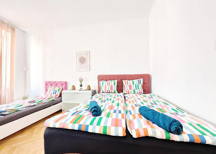 Cozy Next To Lugner Bécs
